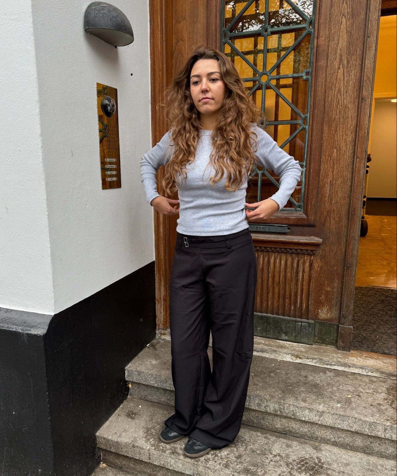 Elira Low Waist Bukser - Sort - ByStenholt.dk