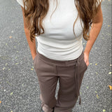 Low Waist Bukser med Spænde - Brun - ByStenholt.dk