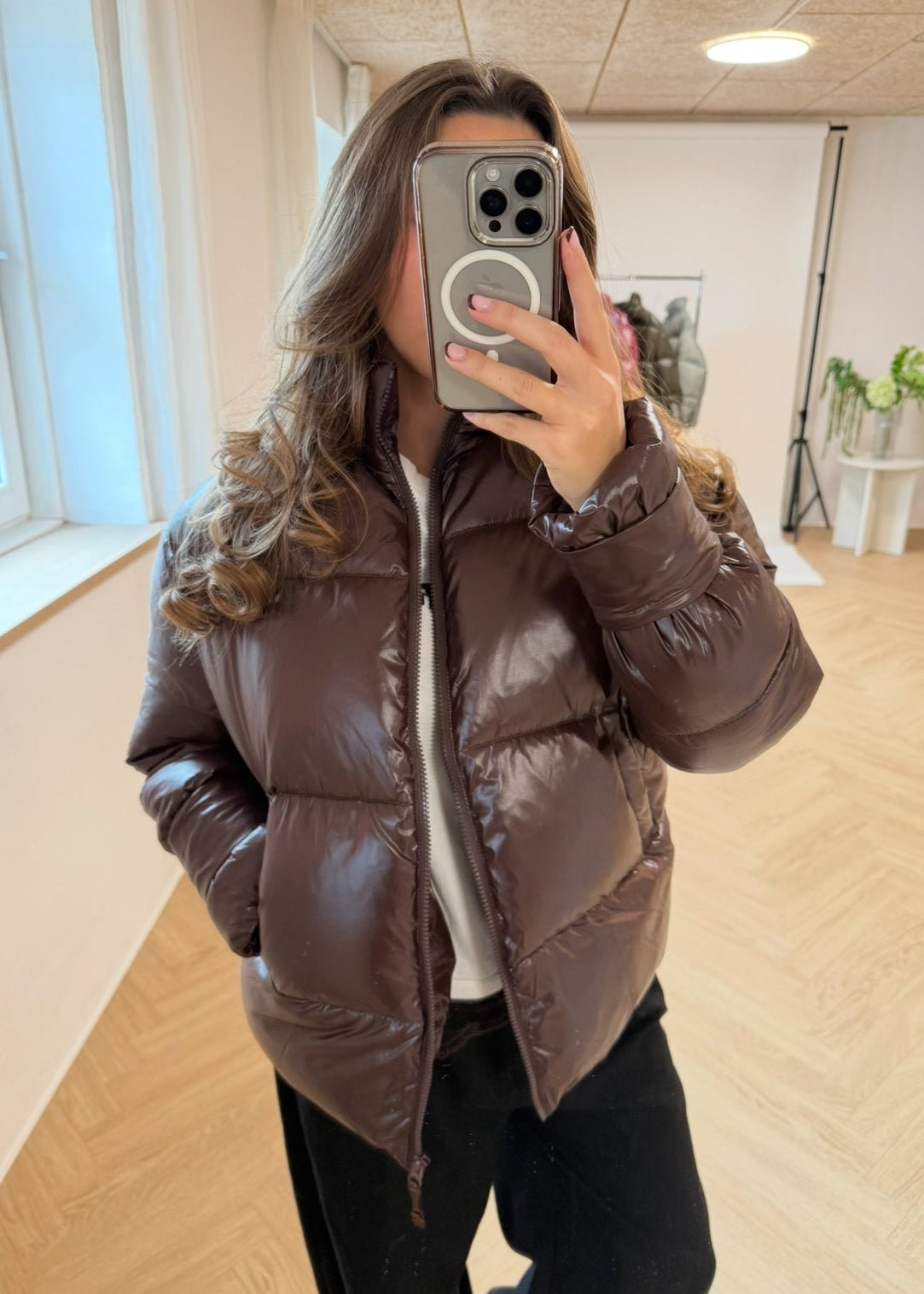 Nola Puffer Jakke - Mørkebrun - ByStenholt.dk