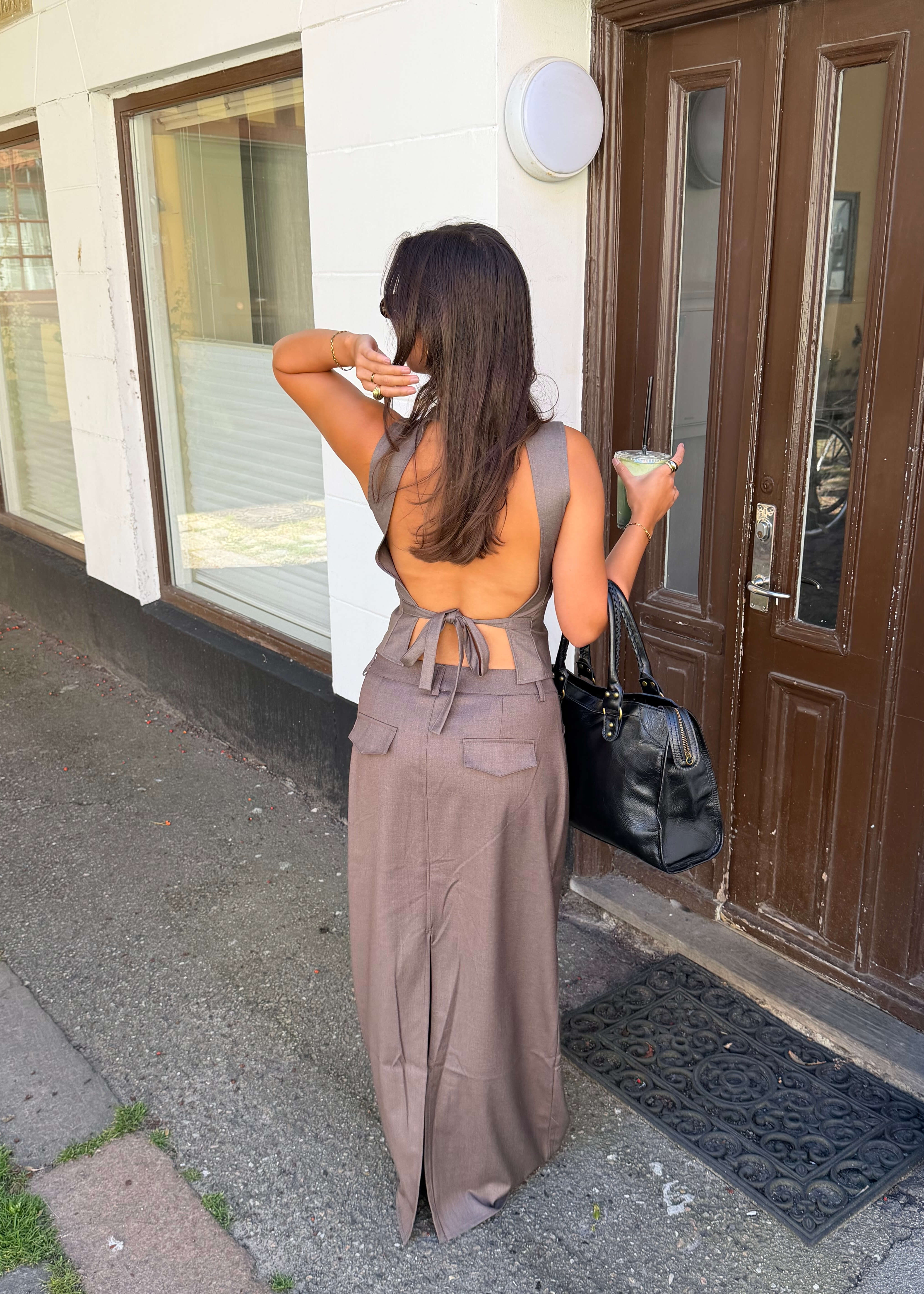 165 - M