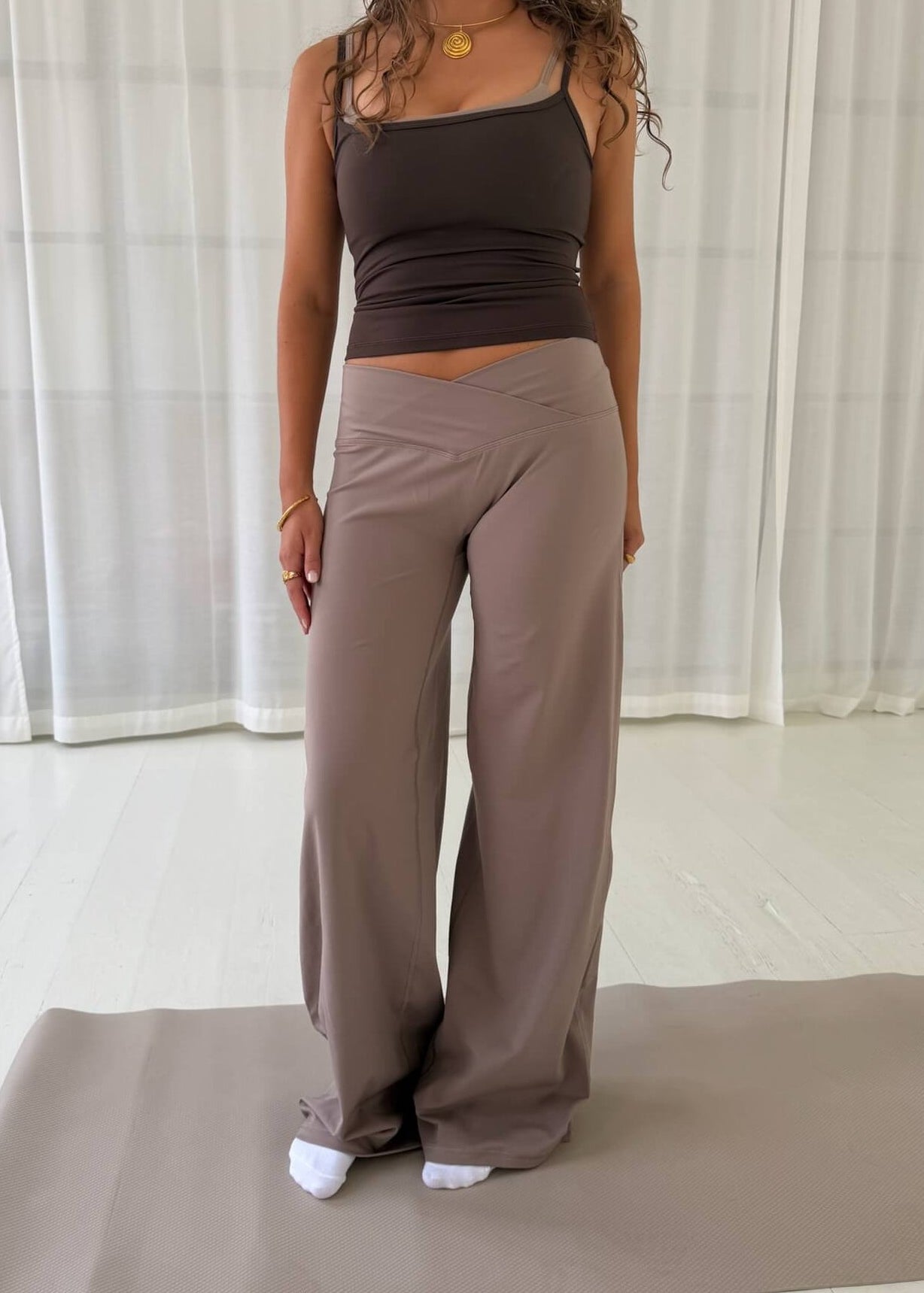 Active Straight Wrap Tights - Beige - ByStenholt.dk