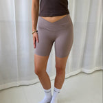 Active Wrap Shorts - Beige - ByStenholt.dk