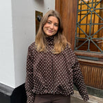 Amara Jakke med Polkaprikker - Brun/Hvid - ByStenholt.dk