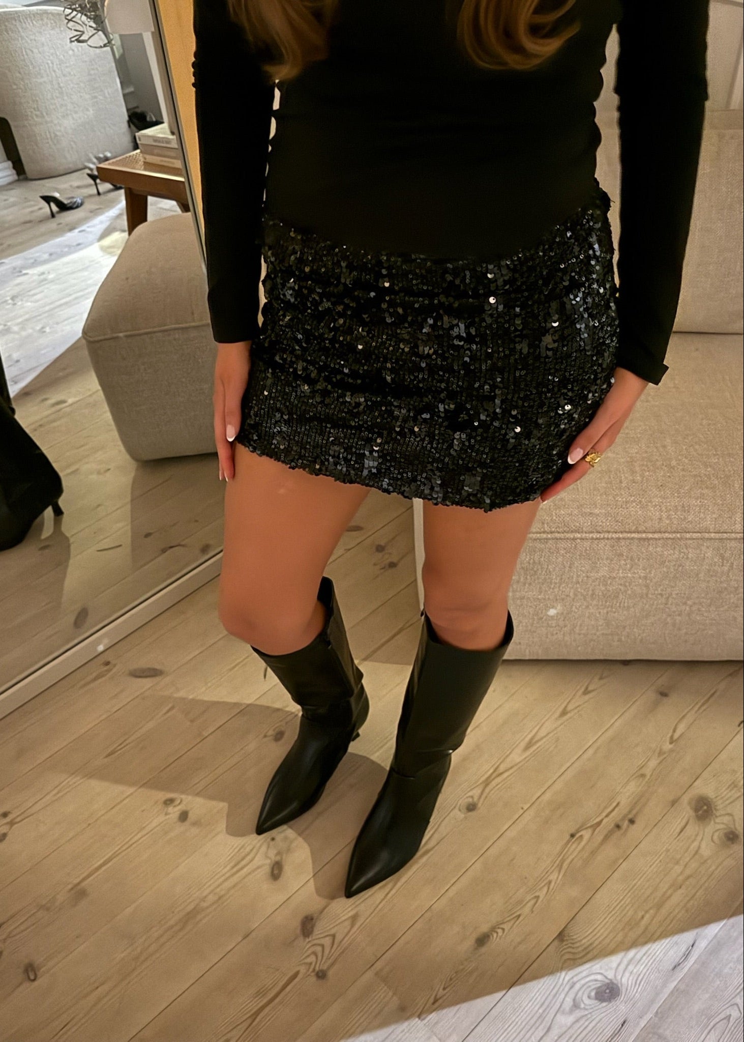 Astra Mini Paillet Nederdel - Sort - ByStenholt.dk