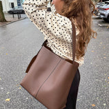 Ava Skuldertaske - Brun - ByStenholt.dk