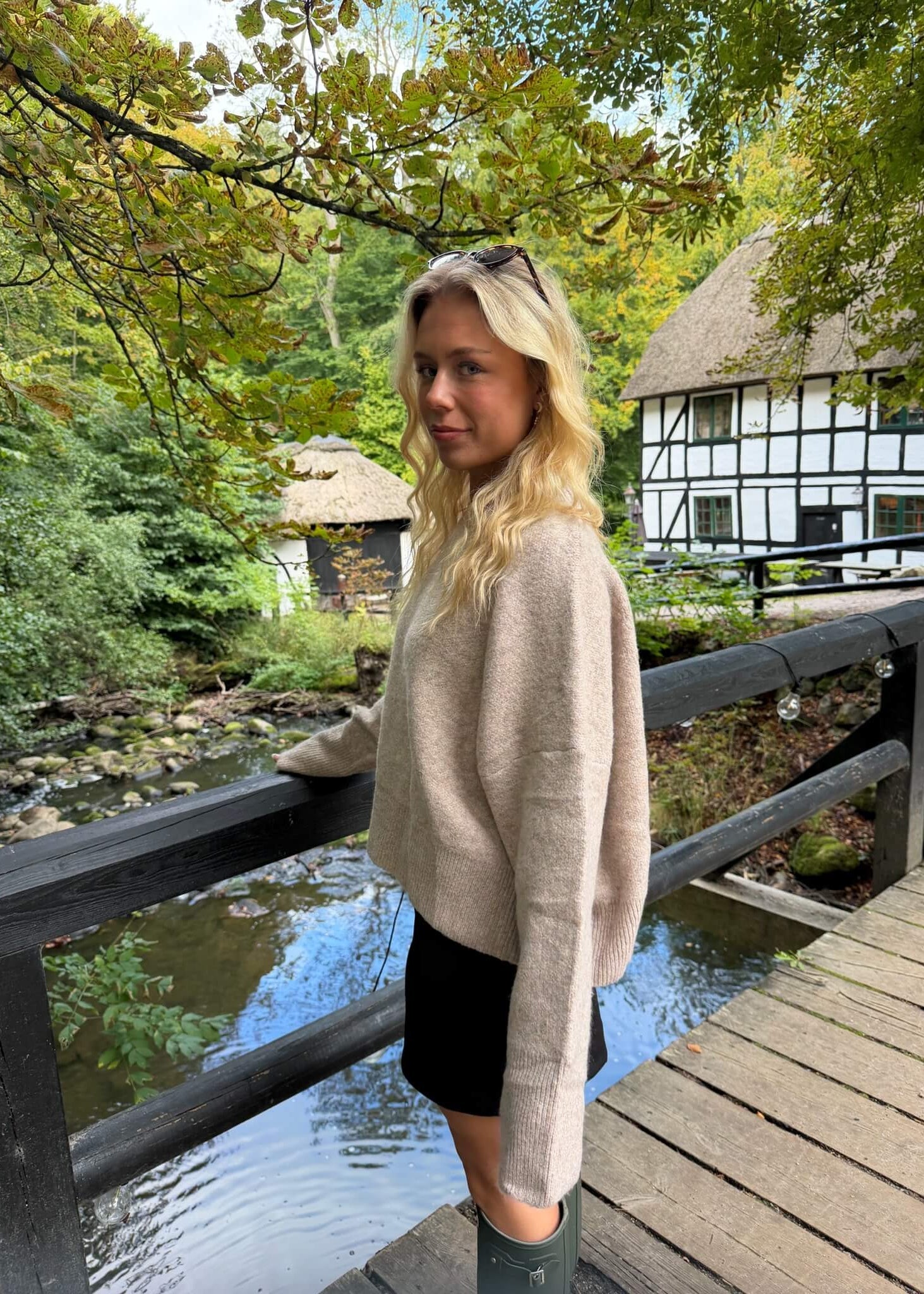 Bellie Strik - Beige - ByStenholt.dk