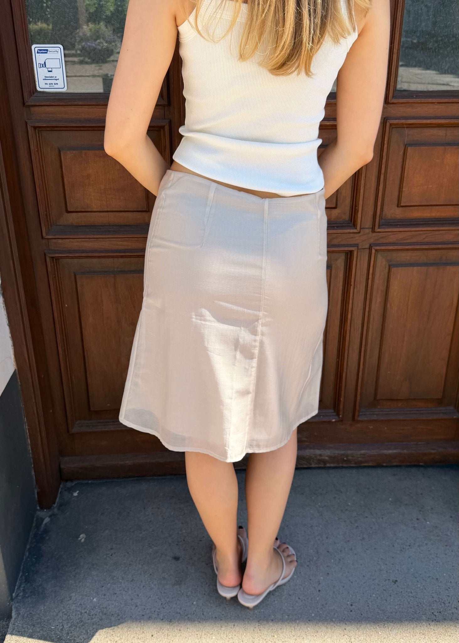 Carrie Midi Nederdel - Beige - ByStenholt.dk
