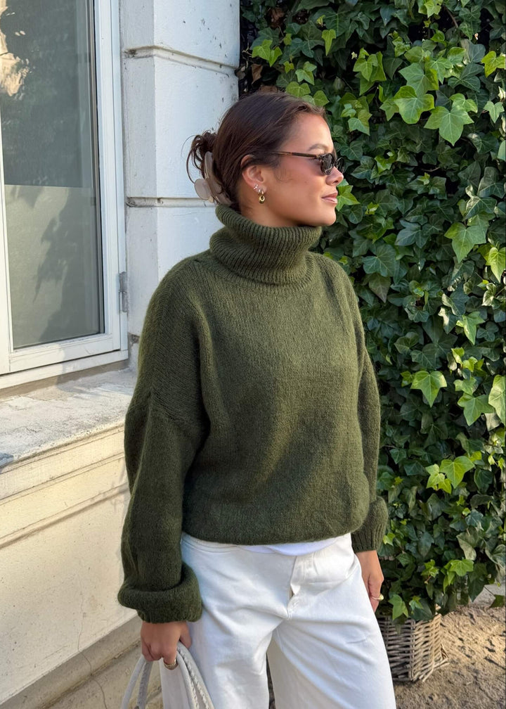 Cozy Højhalset Strik - Khaki - ByStenholt.dk
