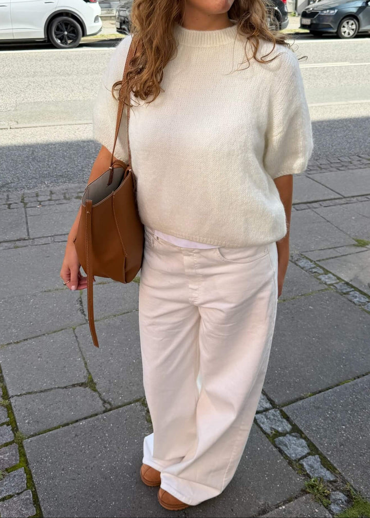 Cozy T-shirt Strik - Hvid - ByStenholt.dk