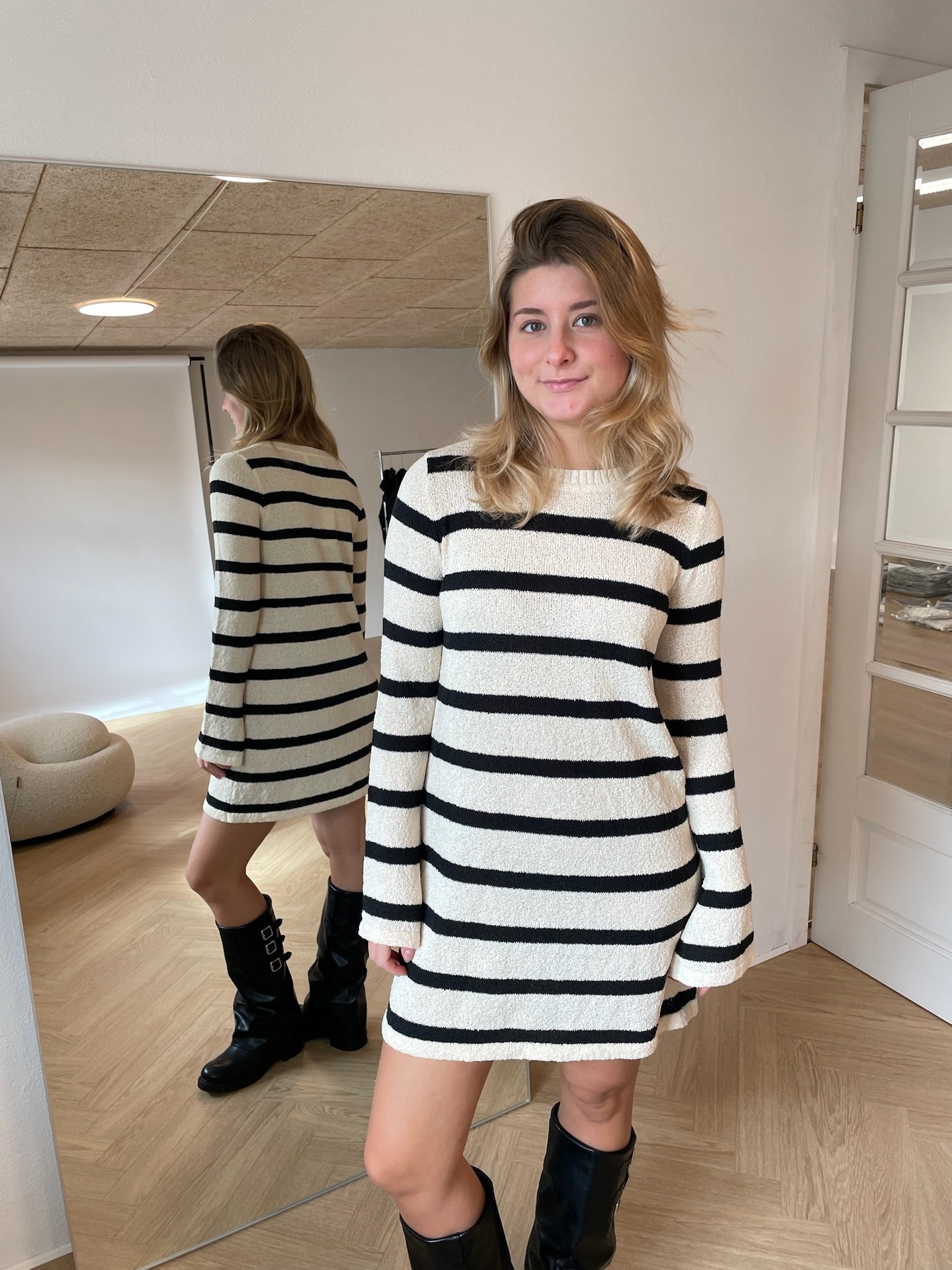 Elina Kjole - Creme/Sort - ByStenholt.dk