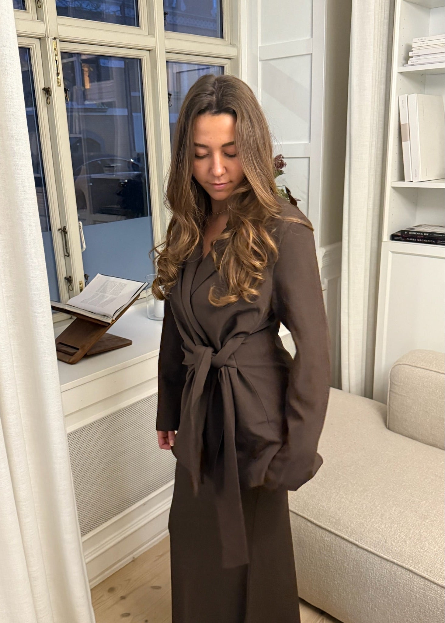 Fitted Tie Blazer - Mørkebrun - ByStenholt.dk