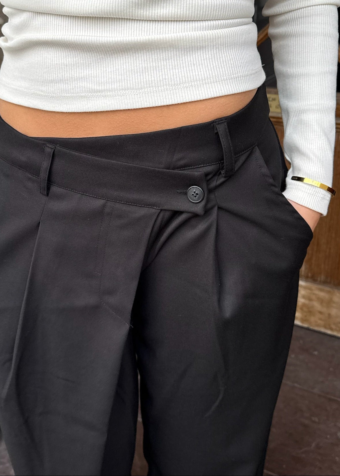 Ida Bukser med Crossover - Sort - ByStenholt.dk