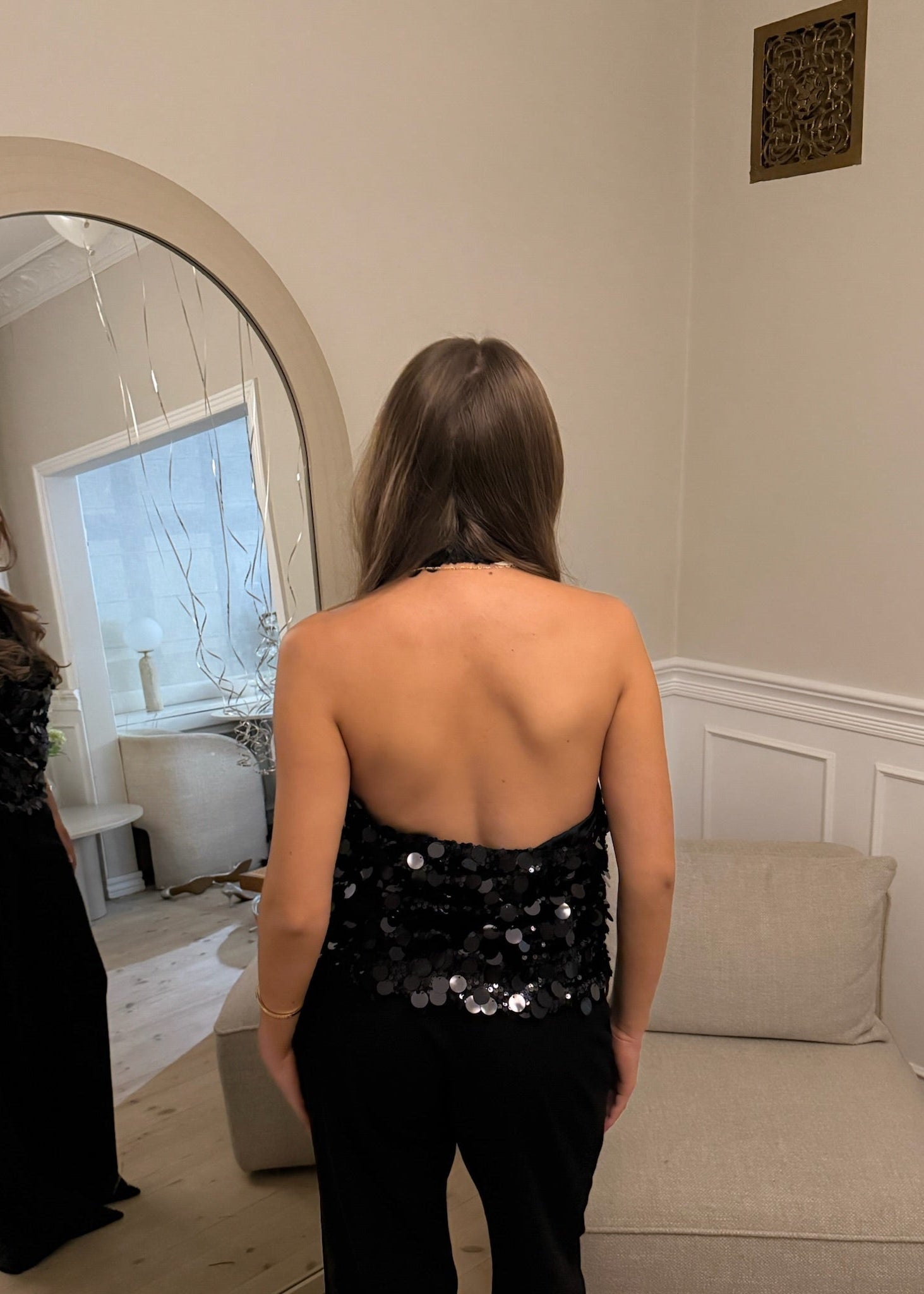 Ivy Halterneck Paillet Top - Sort - ByStenholt.dk