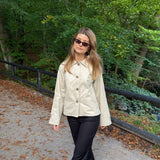 Klassisk Kort Trenchcoat - Beige - ByStenholt.dk