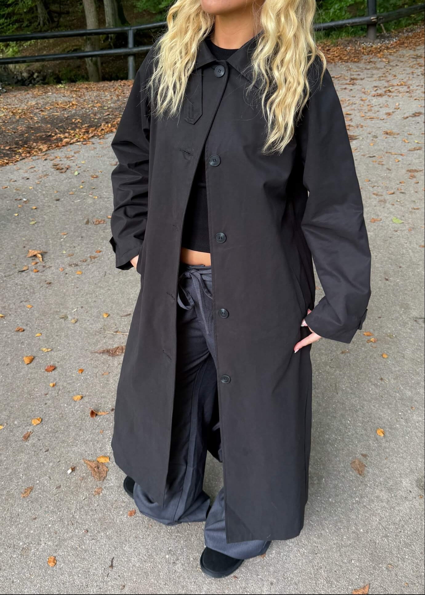 Klassisk Trenchcoat - Sort - ByStenholt.dk