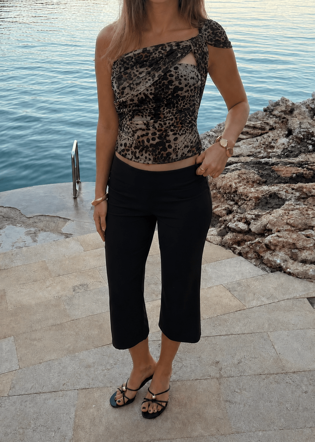 Leopard One Shoulder Top - ByStenholt.dk