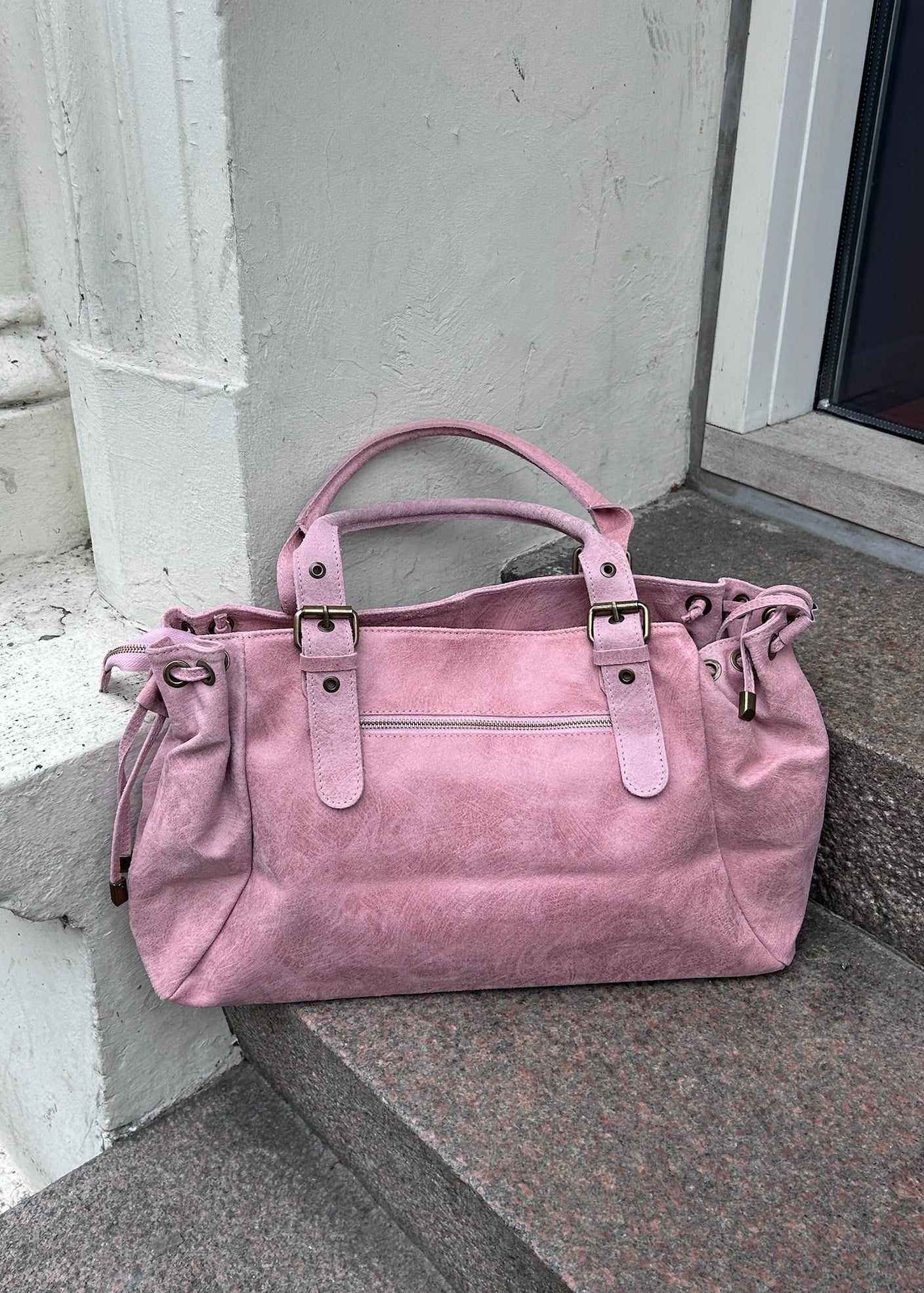 London Taske - Sart Lyserød - ByStenholt.dk