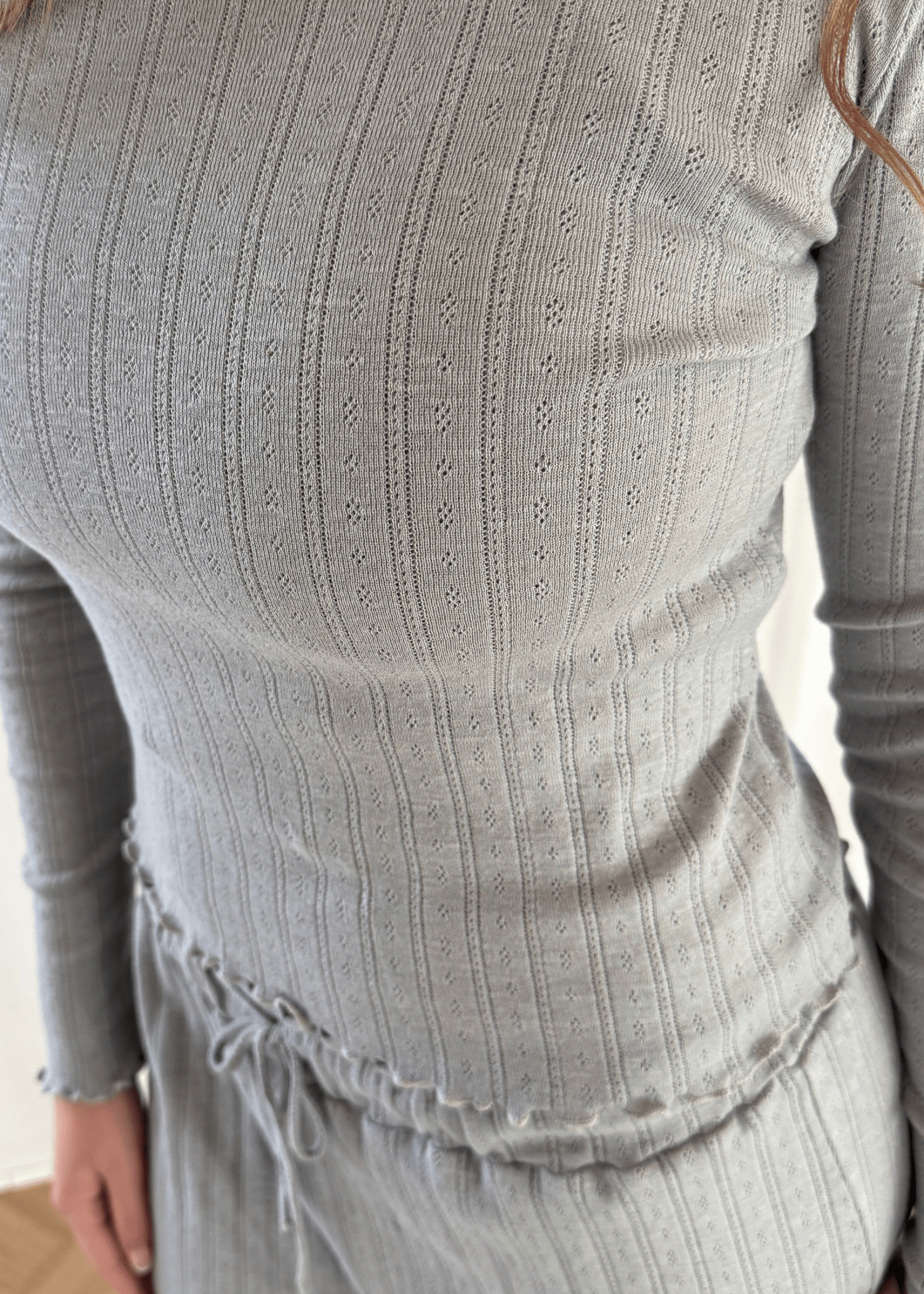 Loungewear Bluse i Pointelle - Grå - ByStenholt.dk