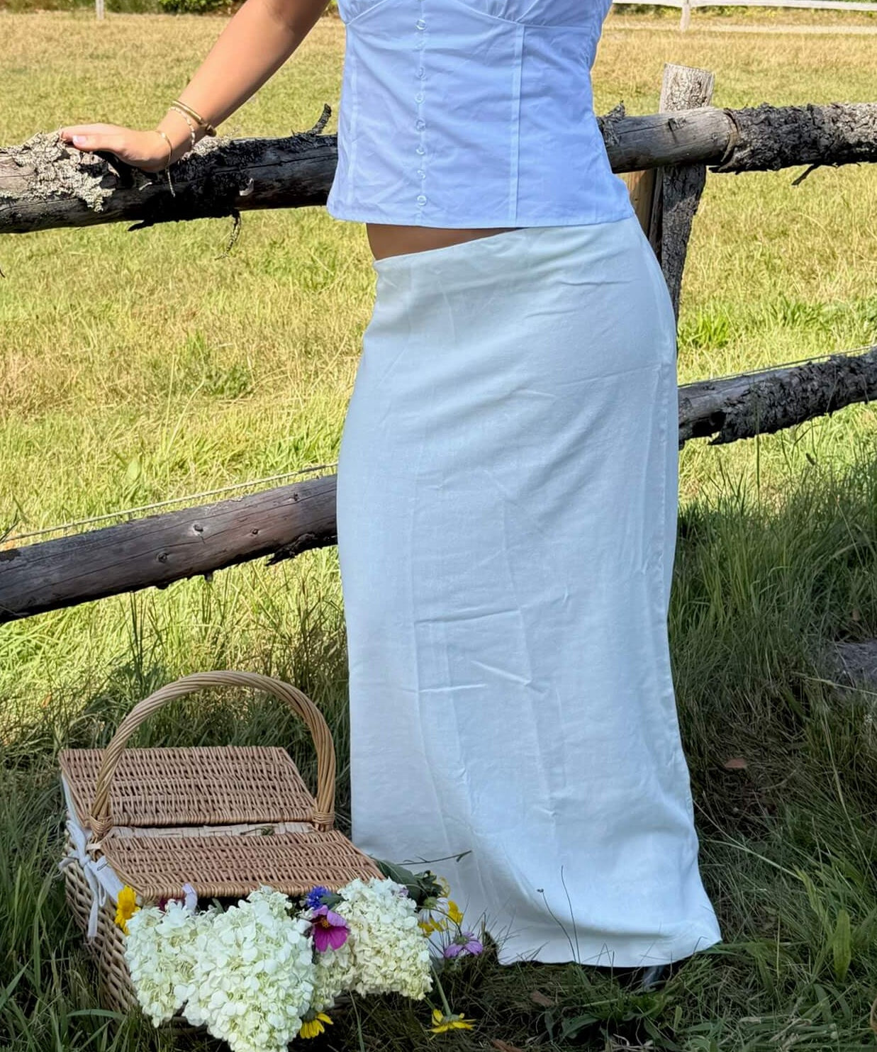 Maxi Hørnederdel - Hvid - ByStenholt.dk