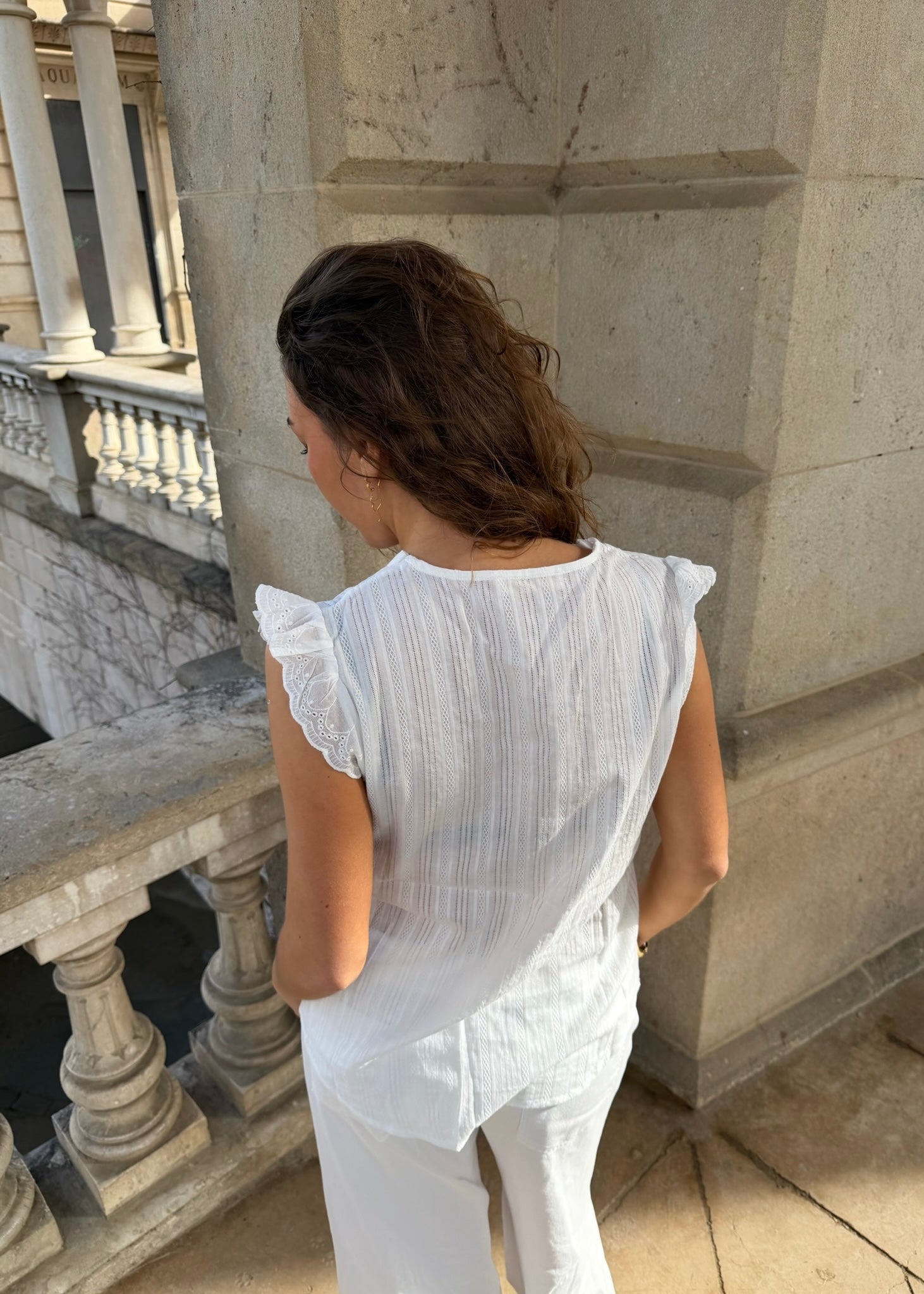 Mile Top - Hvid - ByStenholt.dk