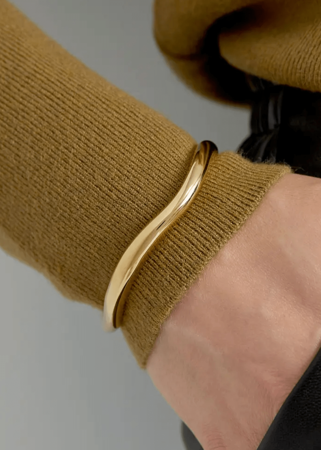 Musthave Armbånd - Guldbelagt - ByStenholt.dk