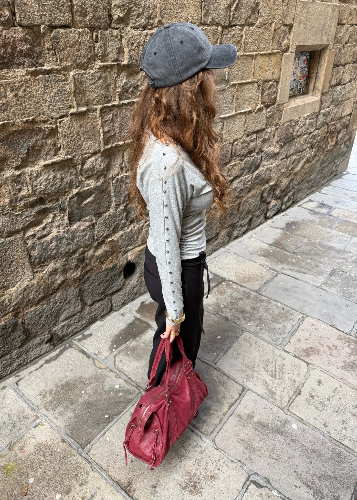 Nova Bluse med Nitter - Grå - ByStenholt.dk