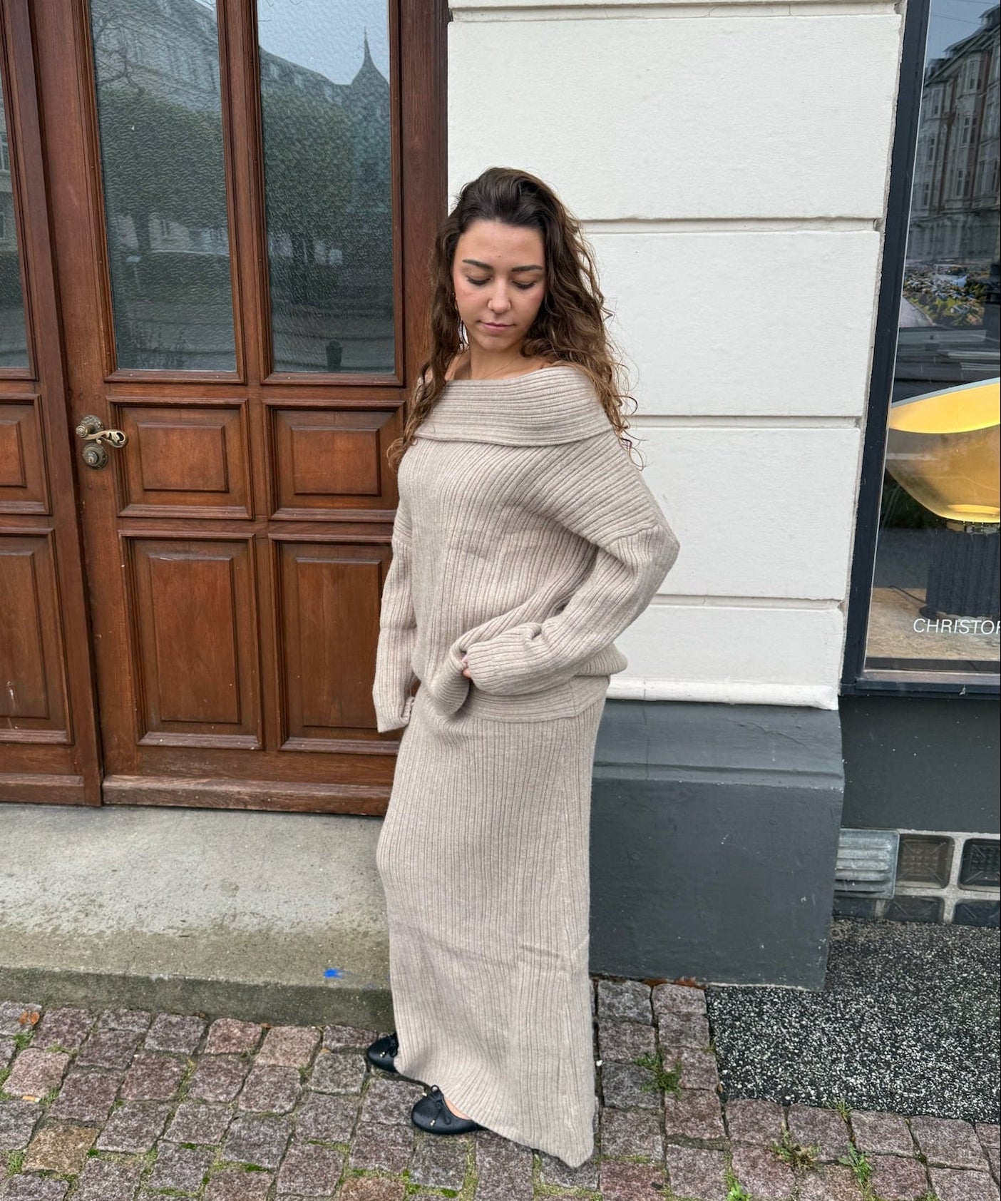 Off Shoulder Strik Sæt - Beige - ByStenholt.dk