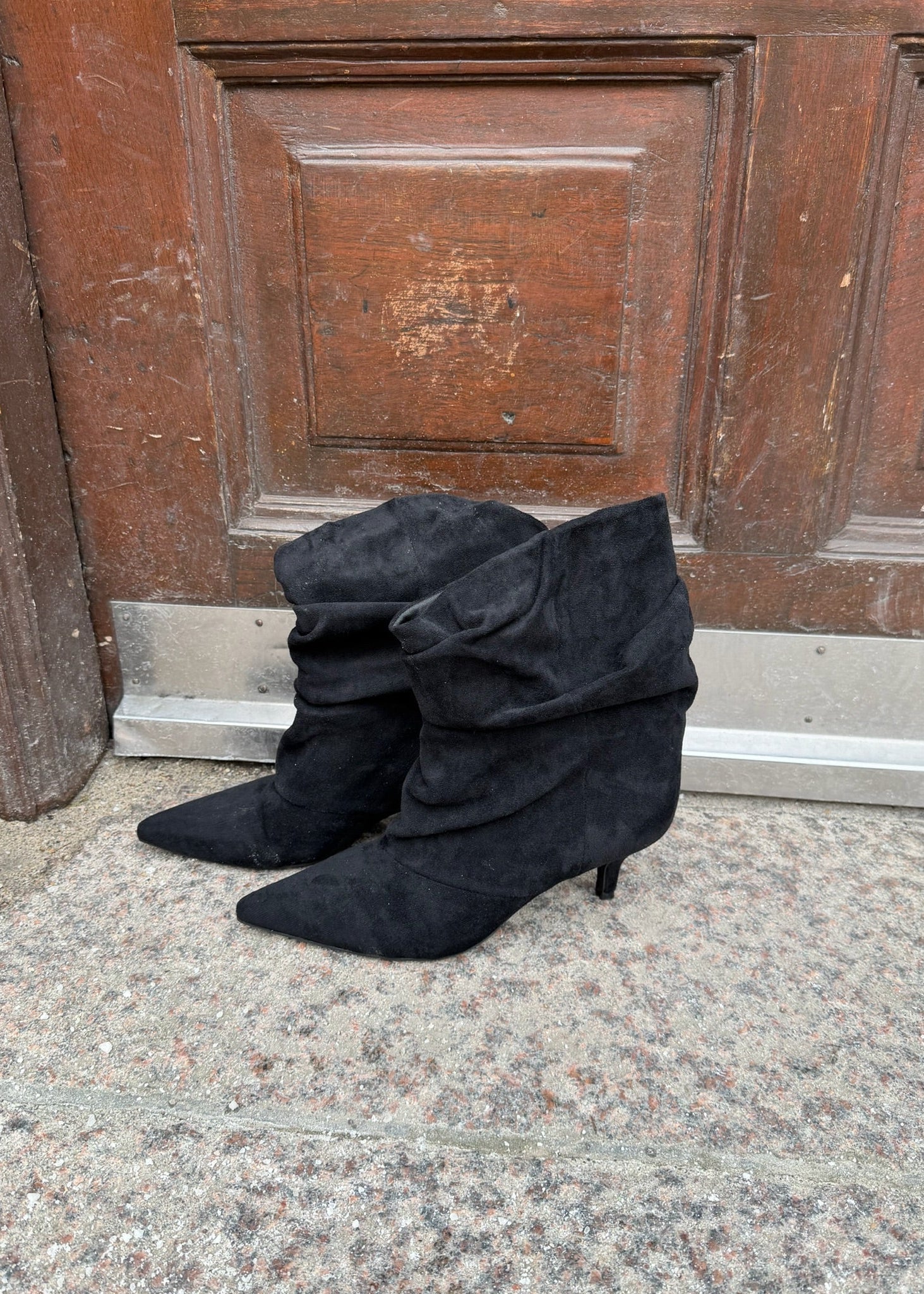 Pleated Ruskind Ankelstøvler - Sort - ByStenholt.dk