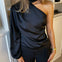 Satin One Shoulder Bluse - Sort - ByStenholt.dk