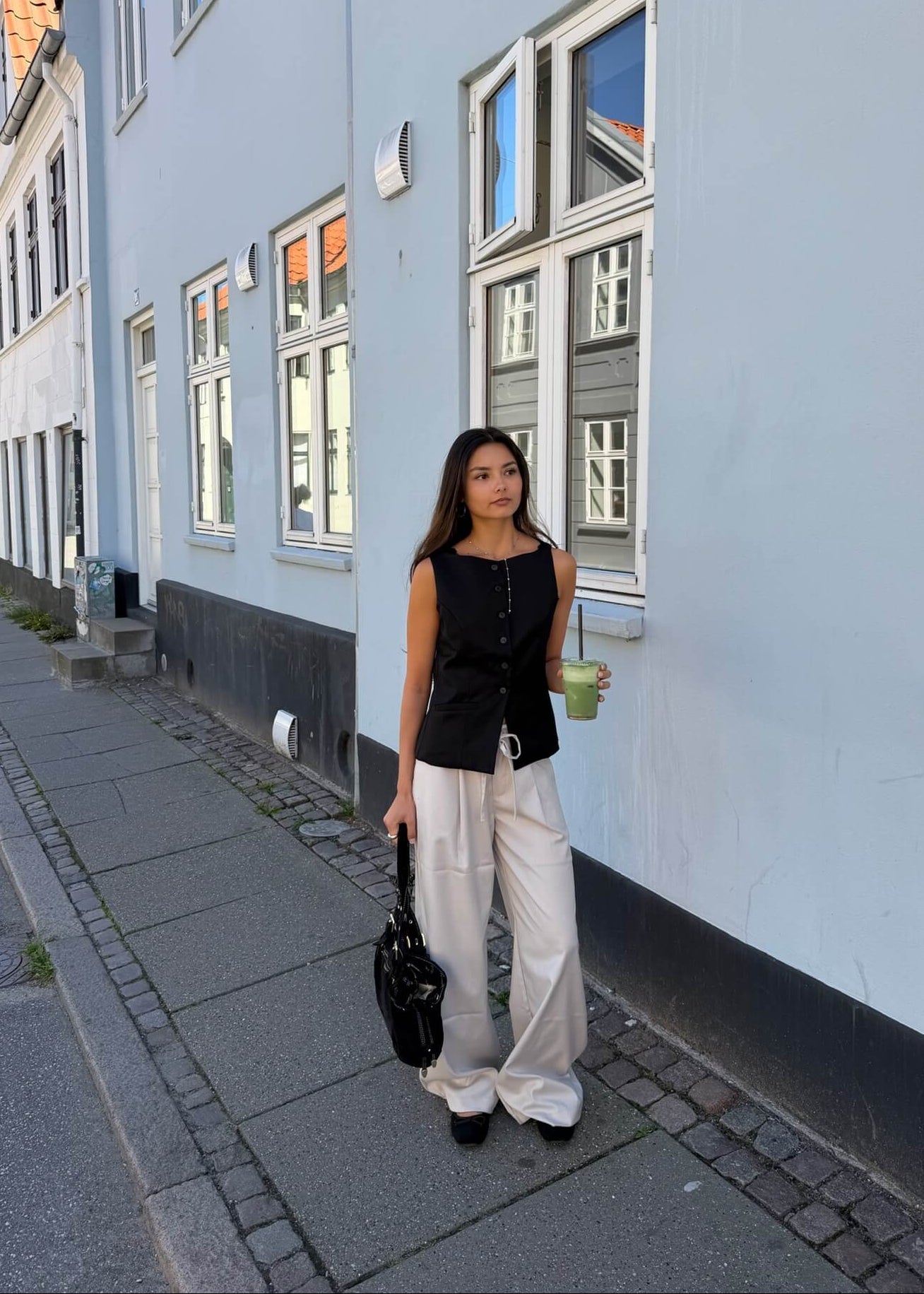 Sira Vest - Sort - ByStenholt.dk