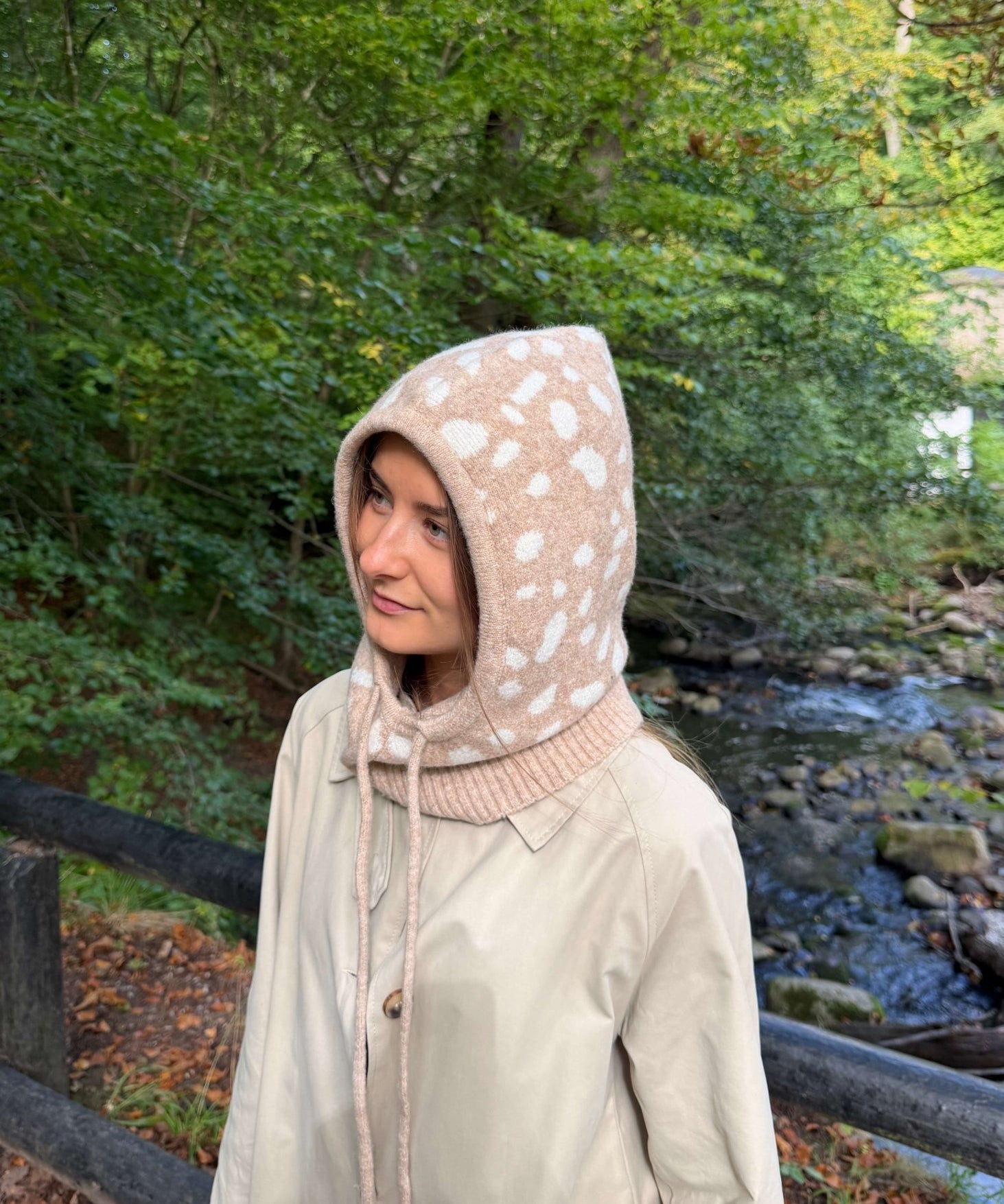 Strikket Balaclava - Bambi Beige - ByStenholt.dk