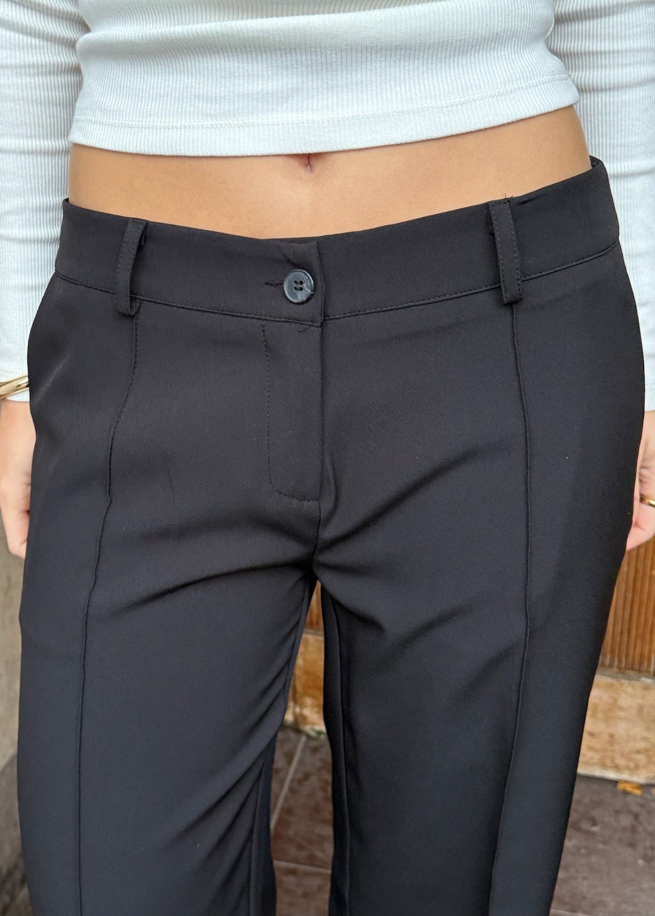 Theo Low Waist Habitbukser - Sort - ByStenholt.dk