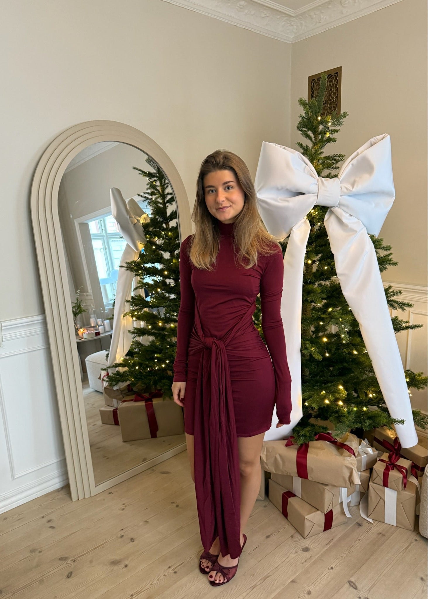 Tie Waist Mini Kjole - Bordeaux - ByStenholt.dk