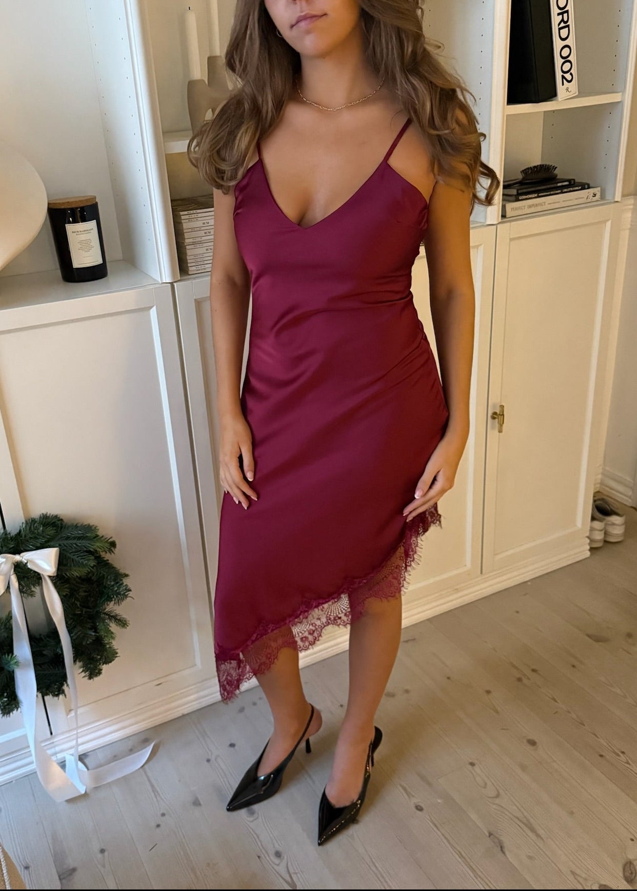 Velu Satin Kjole - Bordeaux - ByStenholt.dk