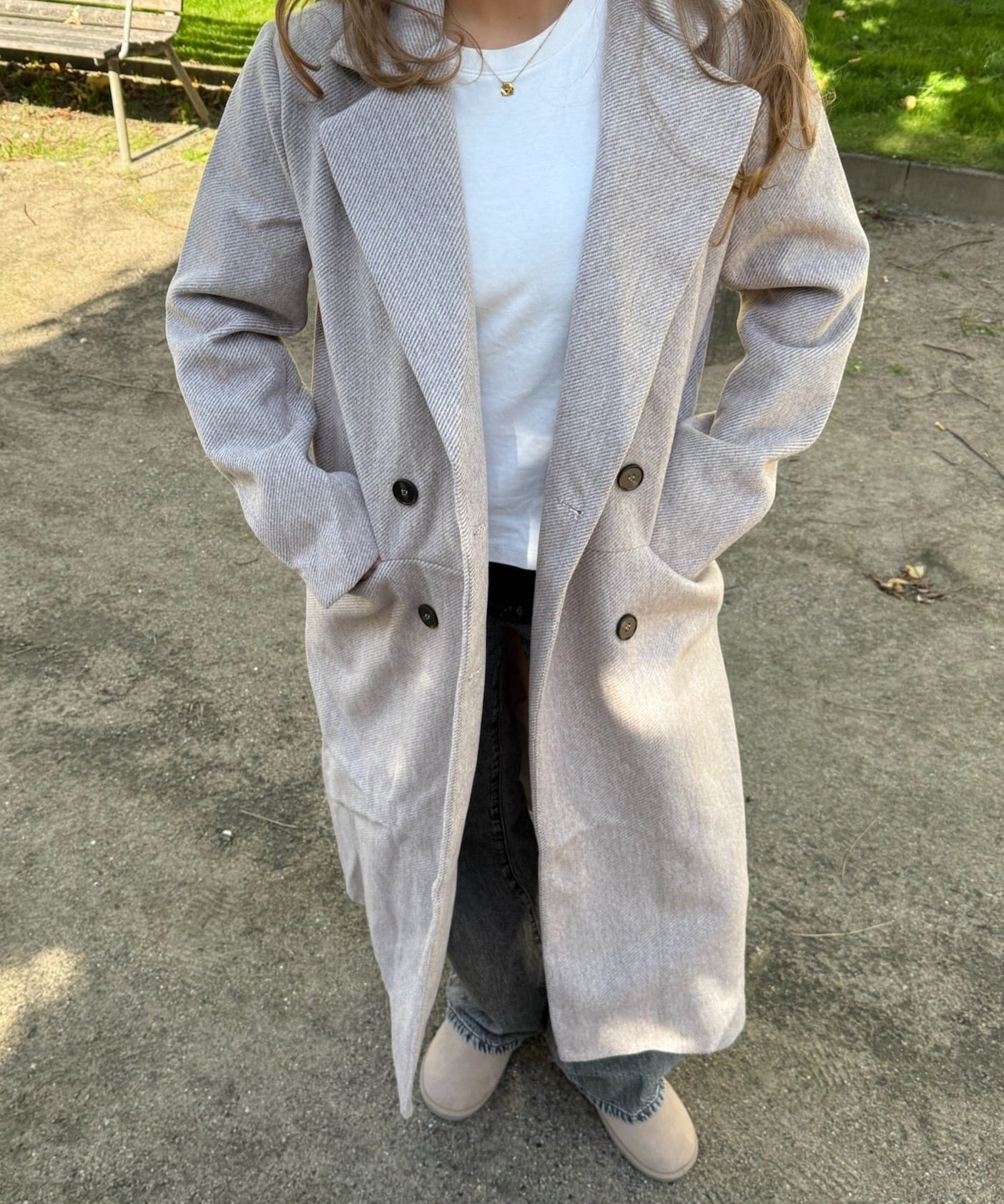 Victoria Lang Coat - Beige - ByStenholt.dk